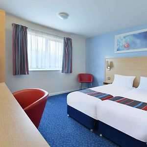 Travelodge Luton Hotel